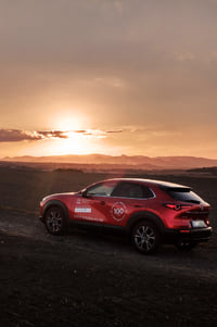 mazda-cx-30-pole.jpg