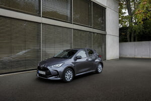 2022-Mazda2-Hybrid-3-1024x683.jpg