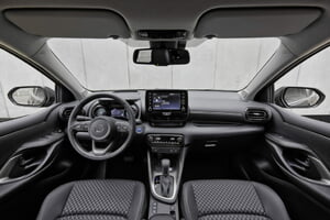 2022-Mazda2-Hybrid-16-1024x683.jpg