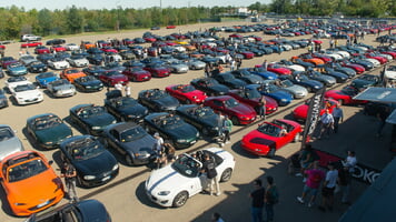 Mazda_MX-5_Guinness_World_Record_015_highres.jpg