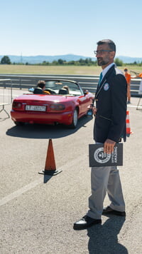 Mazda_MX-5_Guinness_World_Record_061_highres.jpg