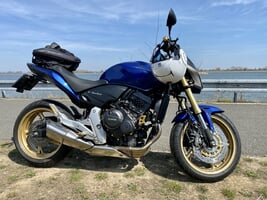 Honda Hornet CB600F - 2013.JPG